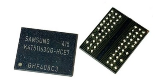 K4T51163QG-HCE7 BGA-84 memorizer SDRAM IC